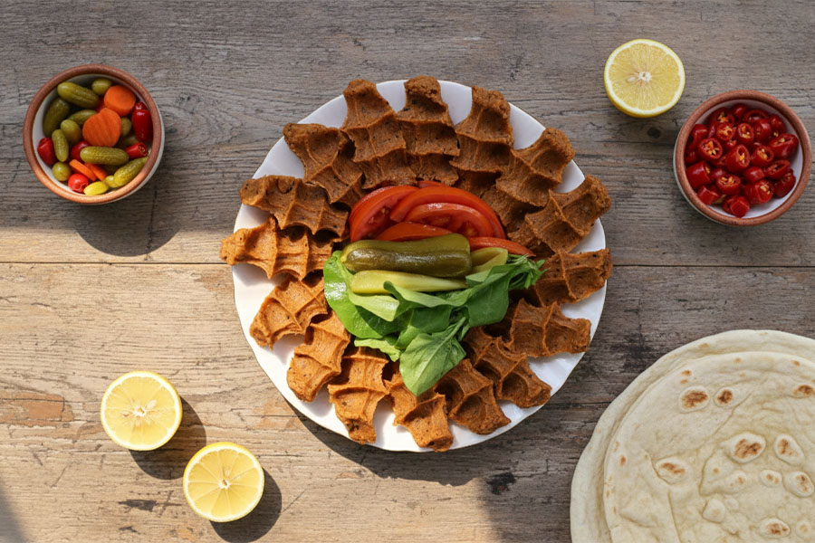 Çiğköfte ve Yanında En Çok Tercih Edilen Neler?